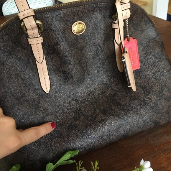 SOLD - Picture 3 of 7